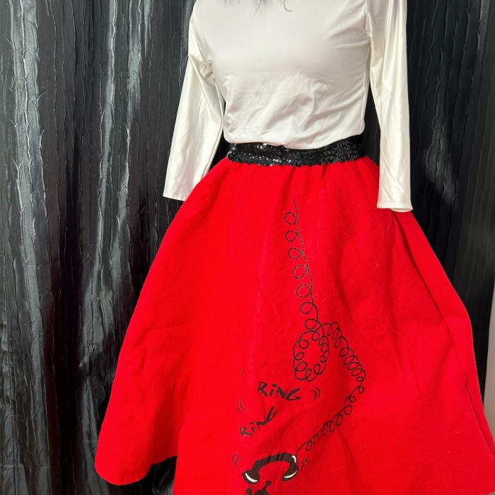 Robe Rouge des Années 50 avec Crinoline et Détails Vintage - OSFA 